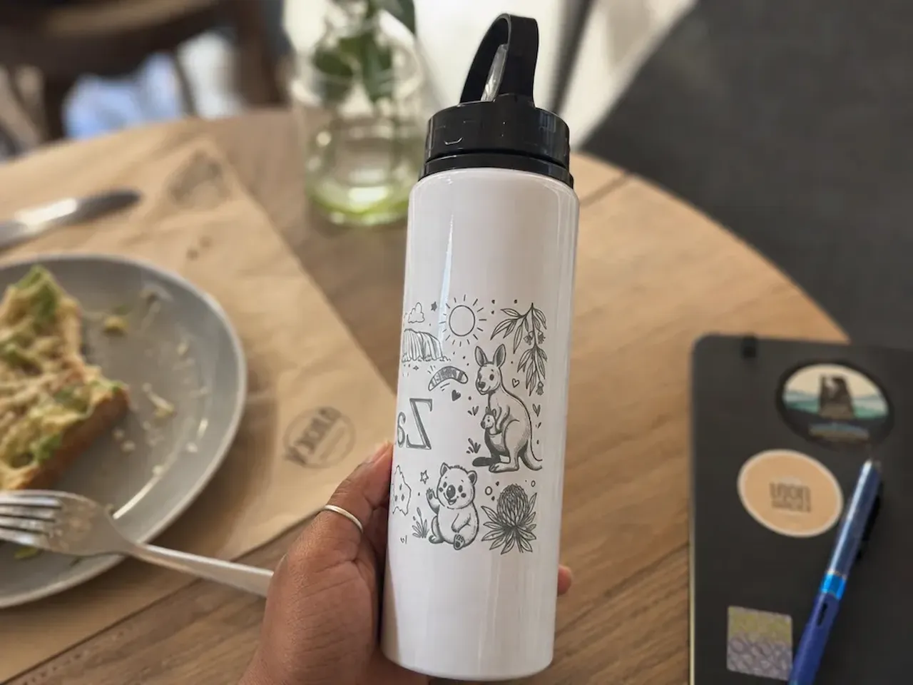 [Laser cut and engrave] White Water Bottle Featuring Australian Wildlife Illustration