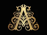 [Laser cut and engrave] Lettre A ornementale dorée sur fond violet