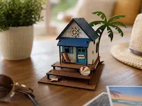 [Laser cut and engrave] Miniature de cabane de plage avec palmier et accessoires nautiques