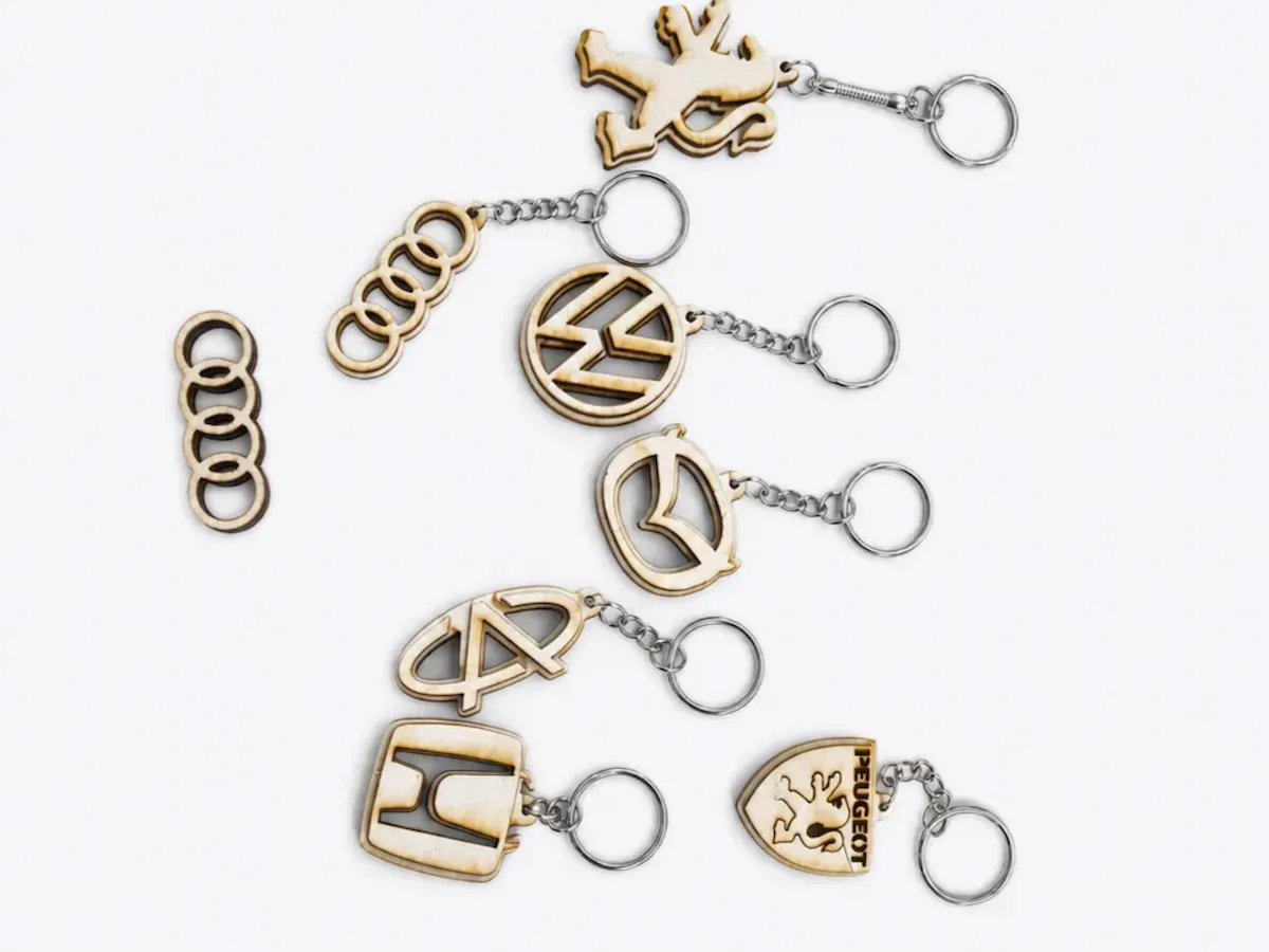 [Laser cut and engrave] Portachiavi in legno con loghi di case automobilistiche