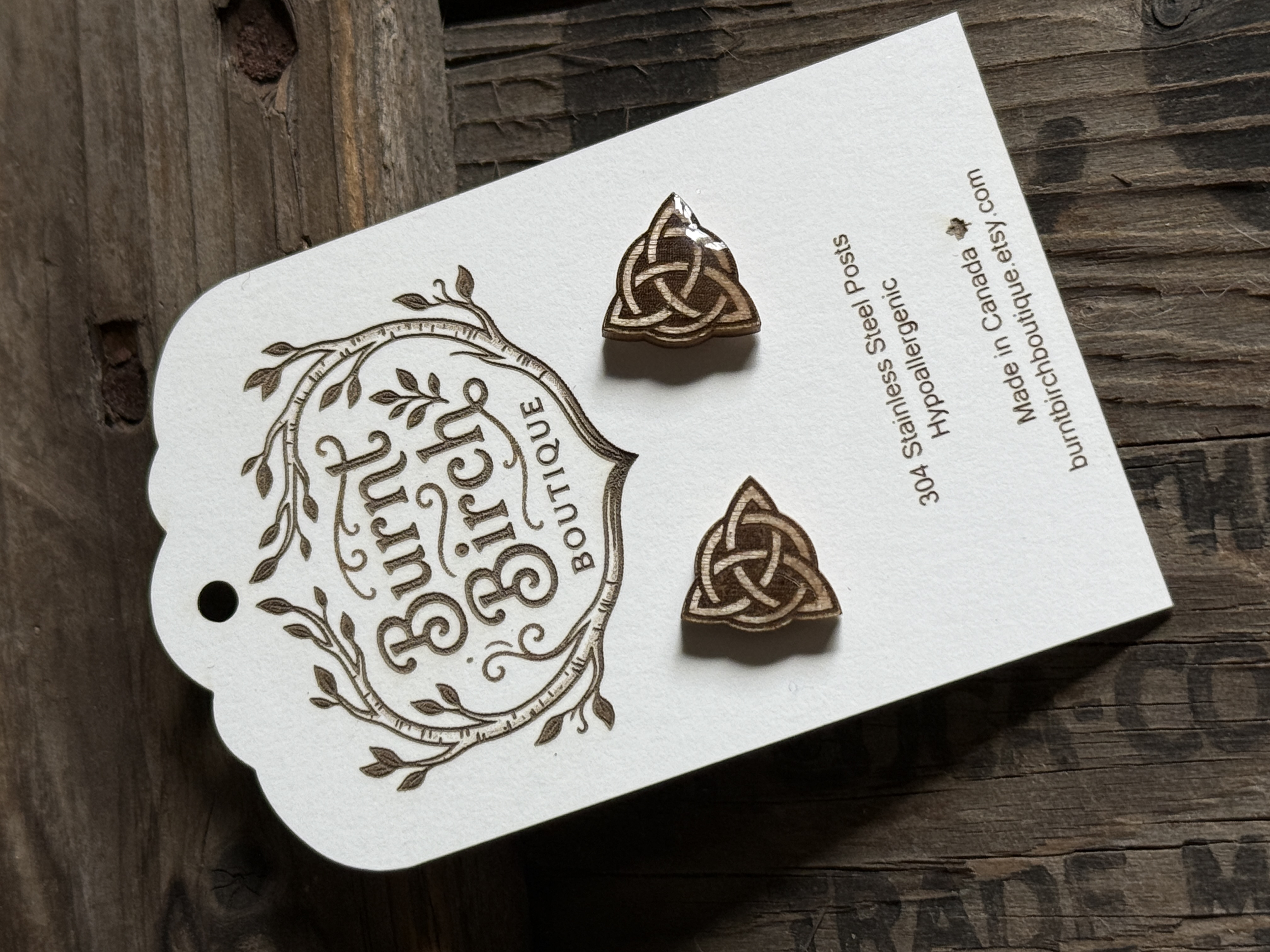 [Laser cut and engrave] Celtic Trinity Knot Stud Earrings