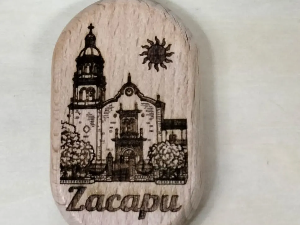 Proyecto para grabado en llavero de Madera