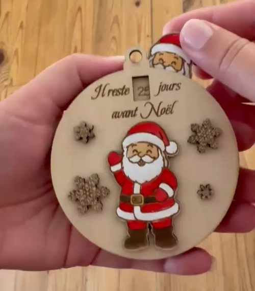 [Laser cut and engrave] Compte à rebours de Noël en bois avec père Noël et flocons