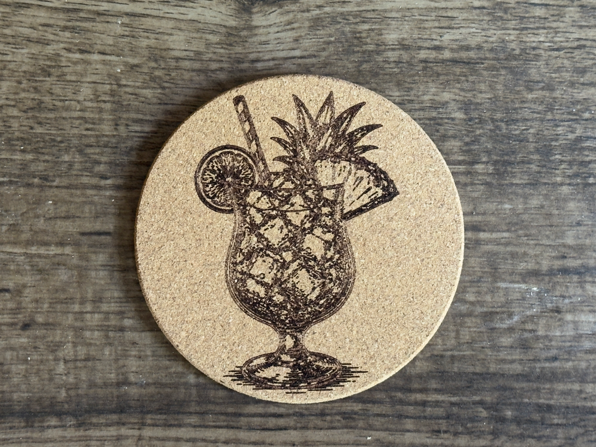 Runder Korkuntersetzer mit Cocktail Motiv Swimming Pool