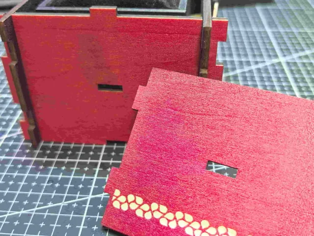 Birthday Surprise Flip Gift Box | Rotating ring boxes instruction: step 3 - Install the casing