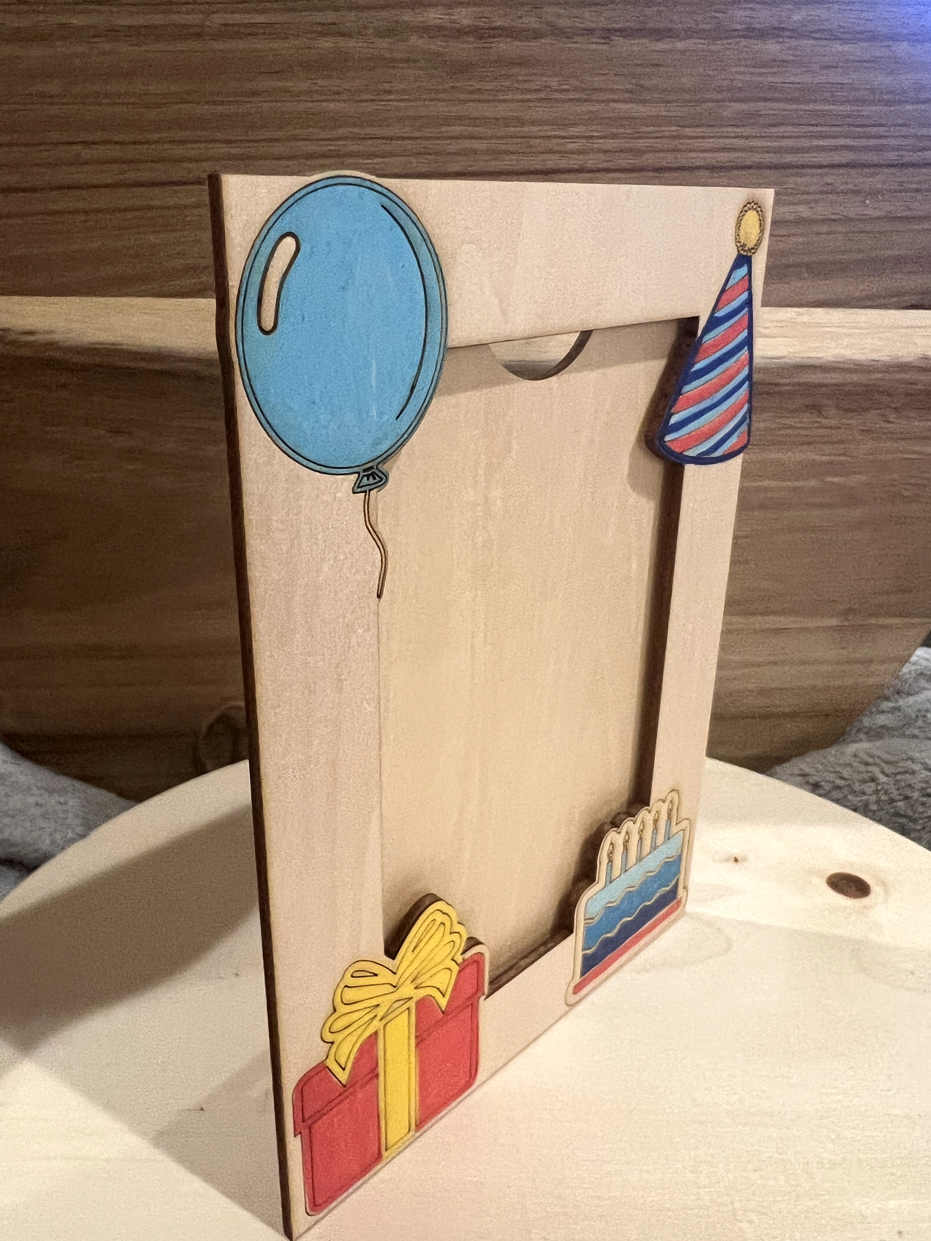 [Laser cut and engrave] Happy Birthday Themed Wooden 4x6 Picture Frame