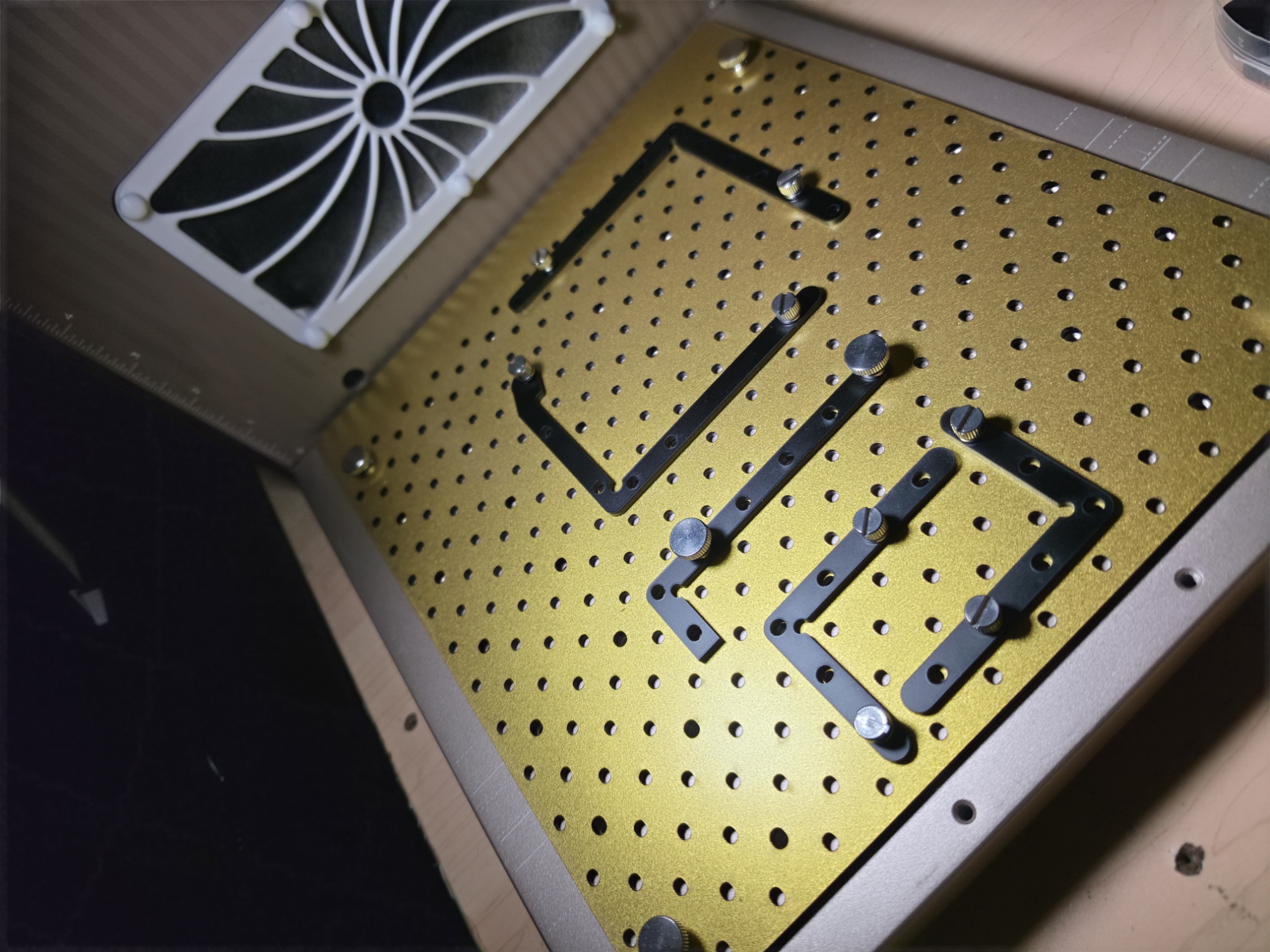 [Laser cut and engrave] Base/ Fixture Plate and fencing kit for F2 Ultra and F2 Ultra UV