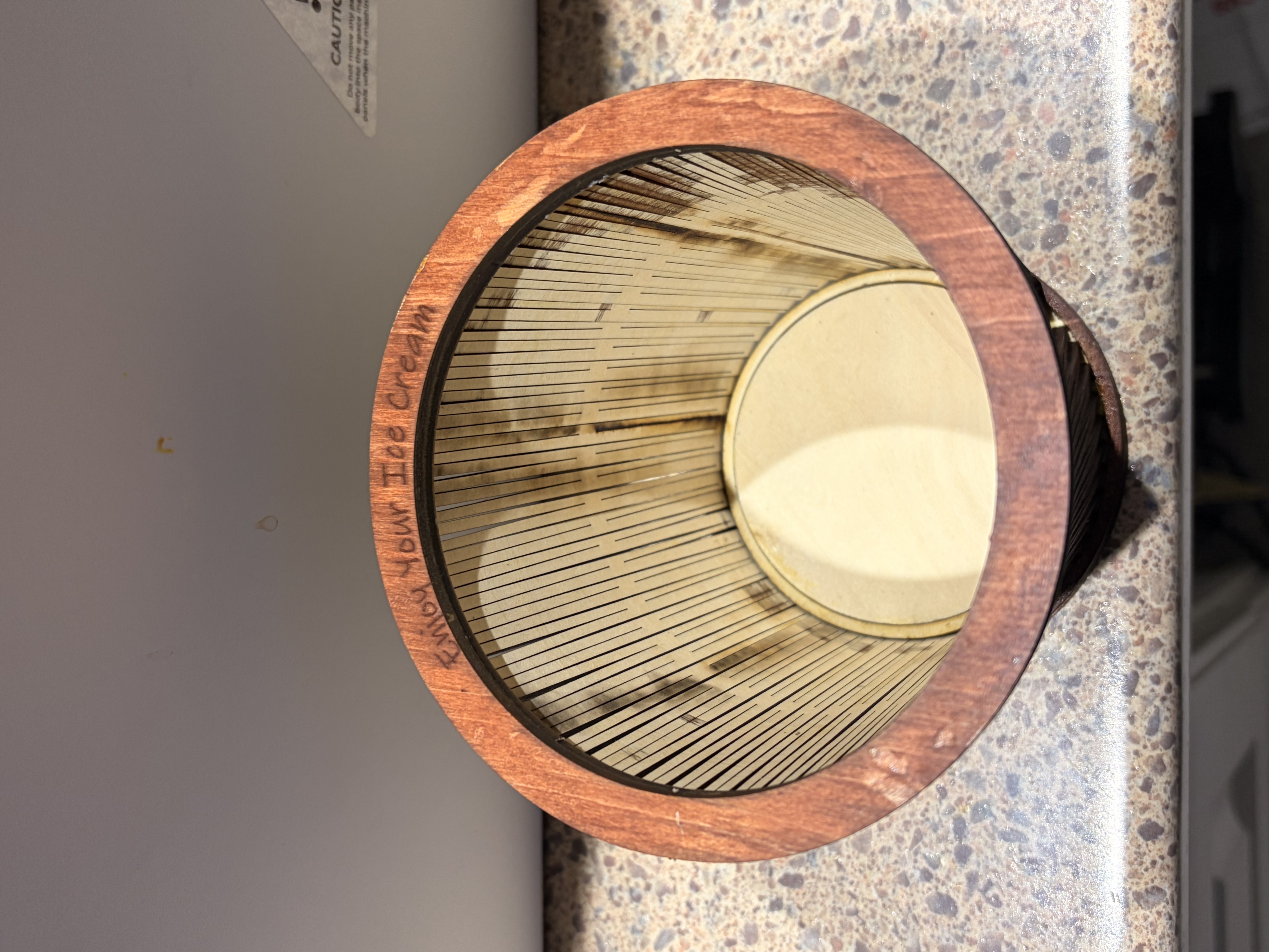 [Laser cut and engrave] Ice cream cup with striped wooden holder and spoon