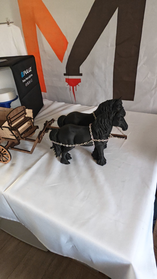 [Laser cut and engrave] Miniature horse-drawn wooden farm wagon with black horse figurines