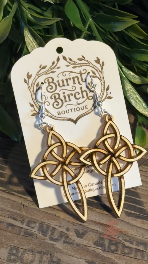 [Laser cut and engrave] Celtic Cross Dangle Earrings