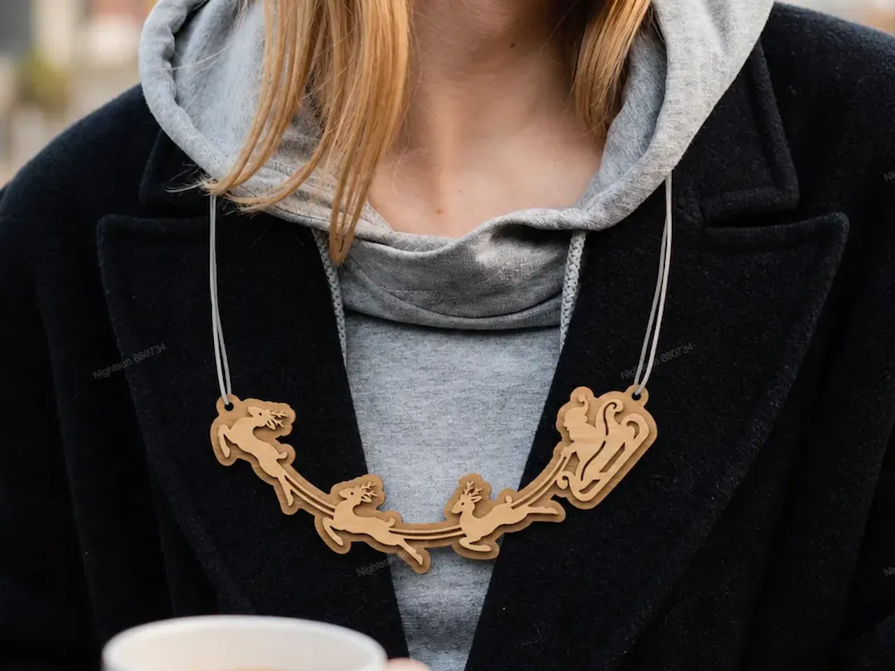 [Laser cut and engrave] Santa Claus and Reindeer Sleigh Christmas Statement Necklace