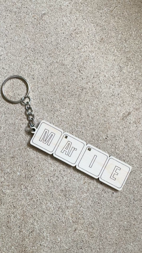 [Laser cut and engrave] Schlüsselanhänger mit Elementen aus dem Periodensystem