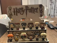 [Laser cut and engrave] Espositore in legno per personaggi Harry Potter