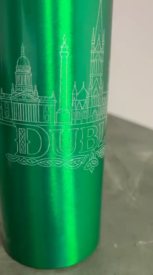 [Laser cut and engrave] Green Metal Water Bottle Featuring Dublin City Skyline Illustration