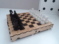 [Laser cut and engrave] Wooden chess set with black and white pieces
