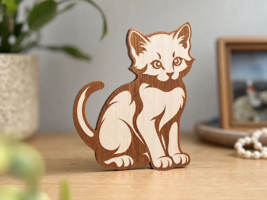 Wooden Sitting Cat Figurine Tabletop Statue - Laser Cutting Design