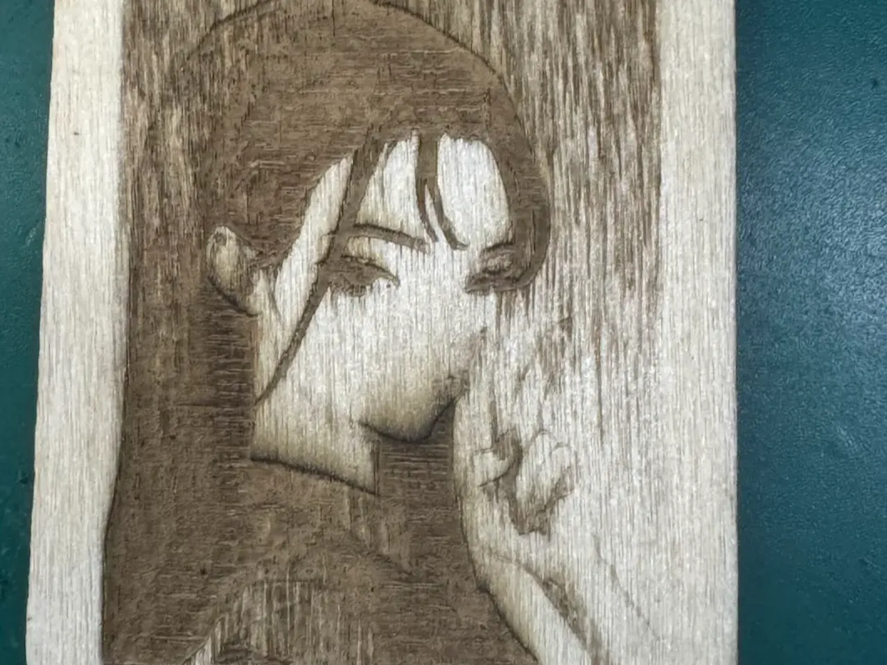 [Laser cut and engrave] 木板上的人物肖像画