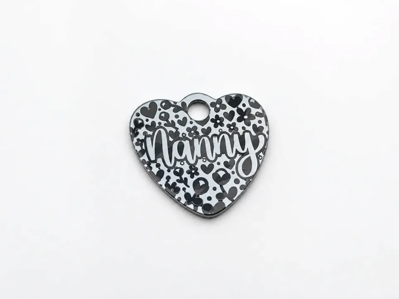 [Laser cut and engrave] Nanny Heart Shaped Keychain Charm with Floral Pattern