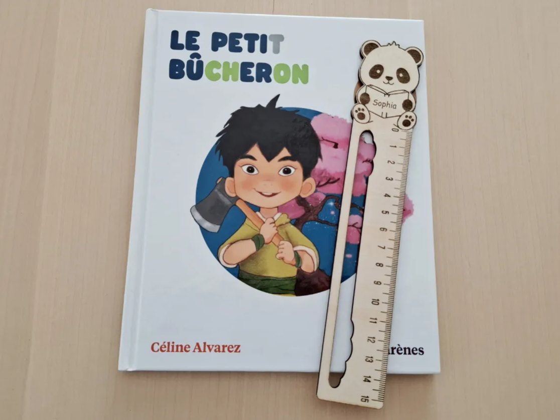 3-in-1 Panda Reading Ruler Bookmark – Personalizable Kids Line Guide (2 Sizes Laser Cut File)