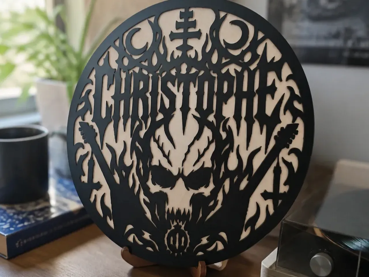 [Laser cut and engrave] Plaque murale ronde personnalisée avec motif de crâne et style métal