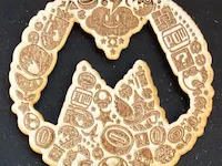 [Laser cut and engrave] Star-Shaped Wooden Coaster Featuring Video Game Character Icons