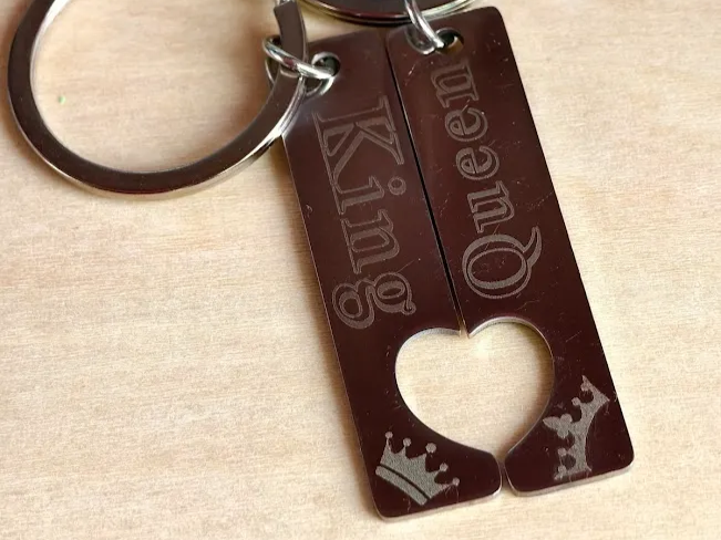 King and Queen matching heart keychain set