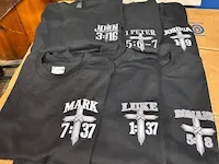 [DTF Printing] Black T-shirts with Christian Bible Verse and Cross Graphic