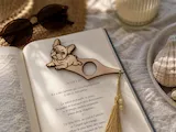 [Laser cut and engrave] Bague de lecture/ marque page en bois motif bouledogue