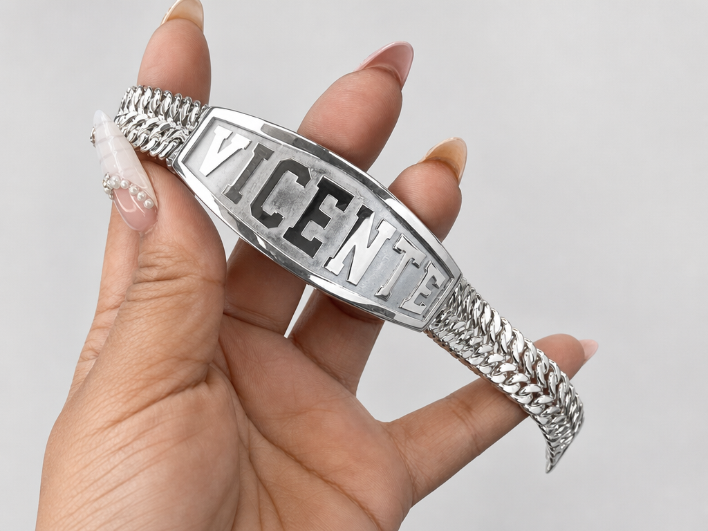 Silver Curb Chain ID Bracelet with Vicente Nameplate