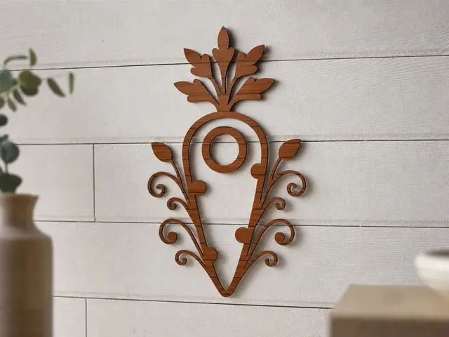 Decorative Wooden Carrot Wall Hanging for Easter Home Decor