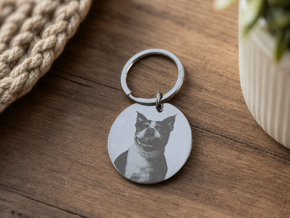 Pet Portrait memorial key ring with text on the back
