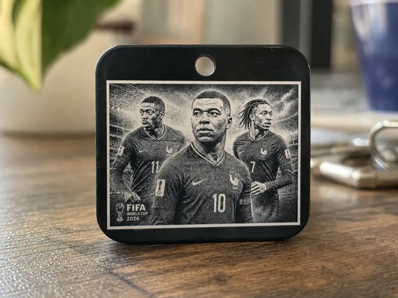 [Laser cut and engrave] Porte-clés carré avec illustration des joueurs de l'équipe de France de football