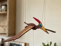 [Laser cut and engrave] Fliegender Pterodaktylus Dinosaurier als Mobile für das Kinderzimmer mit 70cm Spannweite