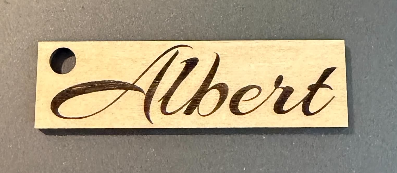 [Laser cut and engrave] Personalized Wooden Keychain Tag with Albert Nameplate