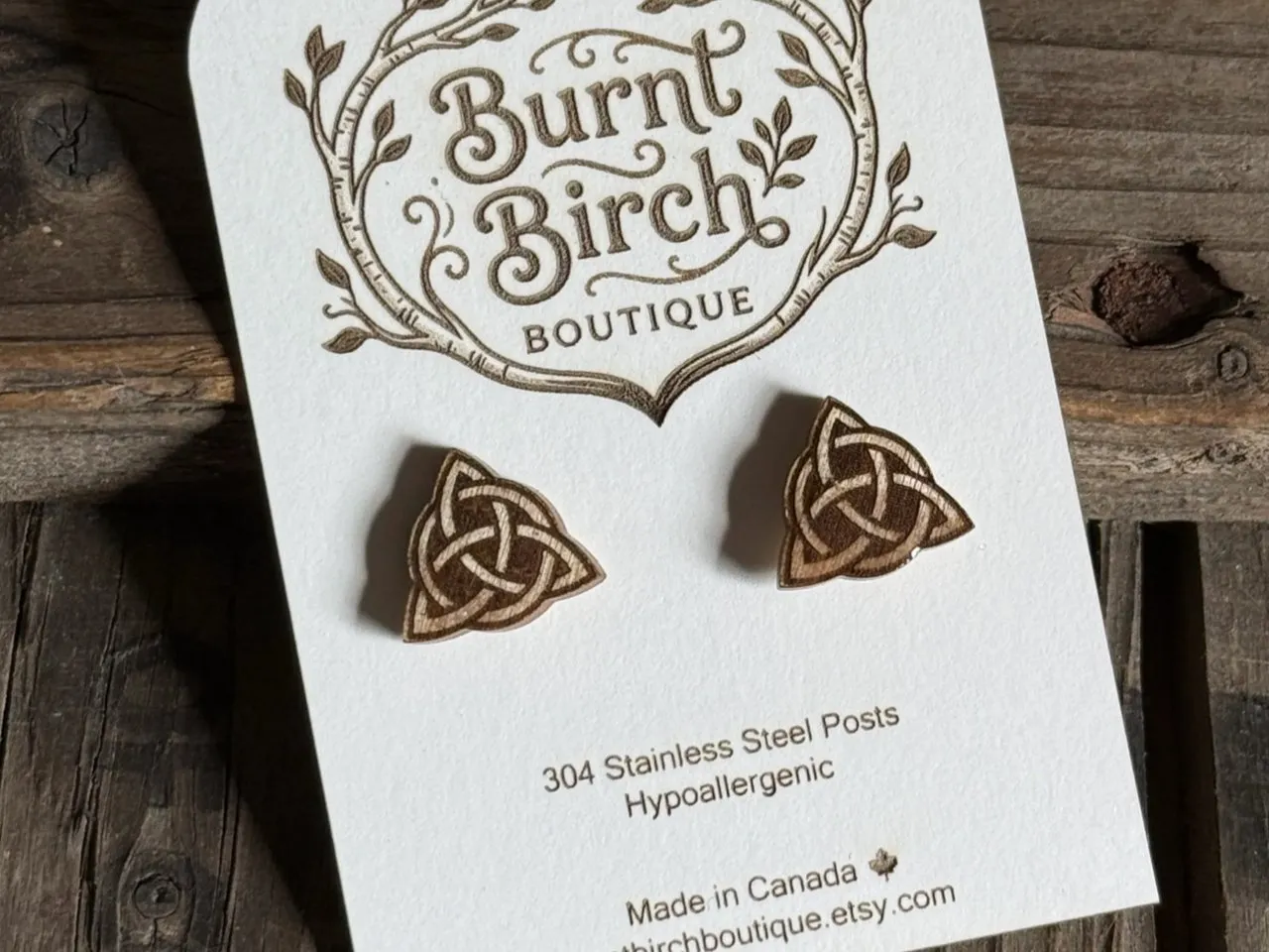 [Laser cut and engrave] Celtic Trinity Knot Stud Earrings