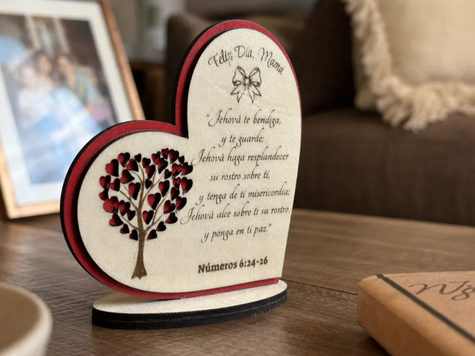 Adorno de corazón con mensaje bíblico para el día de la madre