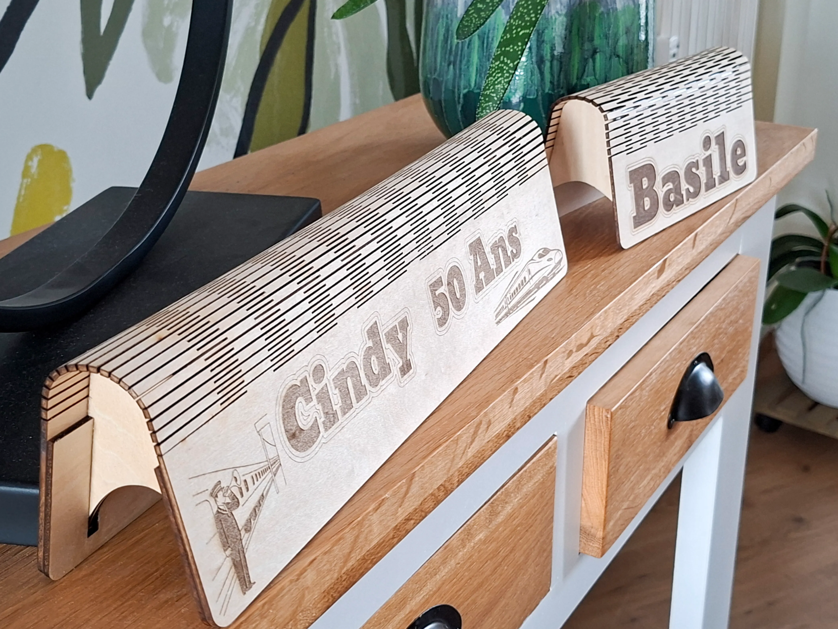 Marque-place personnalisé en bois avec prénom