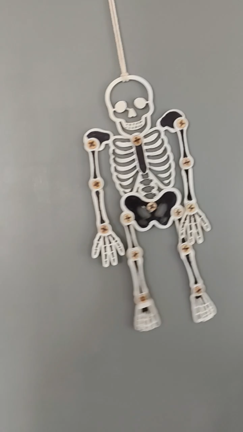 [Laser cut and engrave] Squelette articulé pour décoration d'Halloween