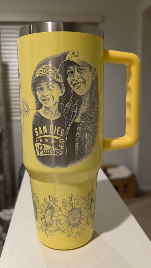 [Laser cut and engrave] Yellow San Diego Padres Insulated Tumbler with Sunflower Design