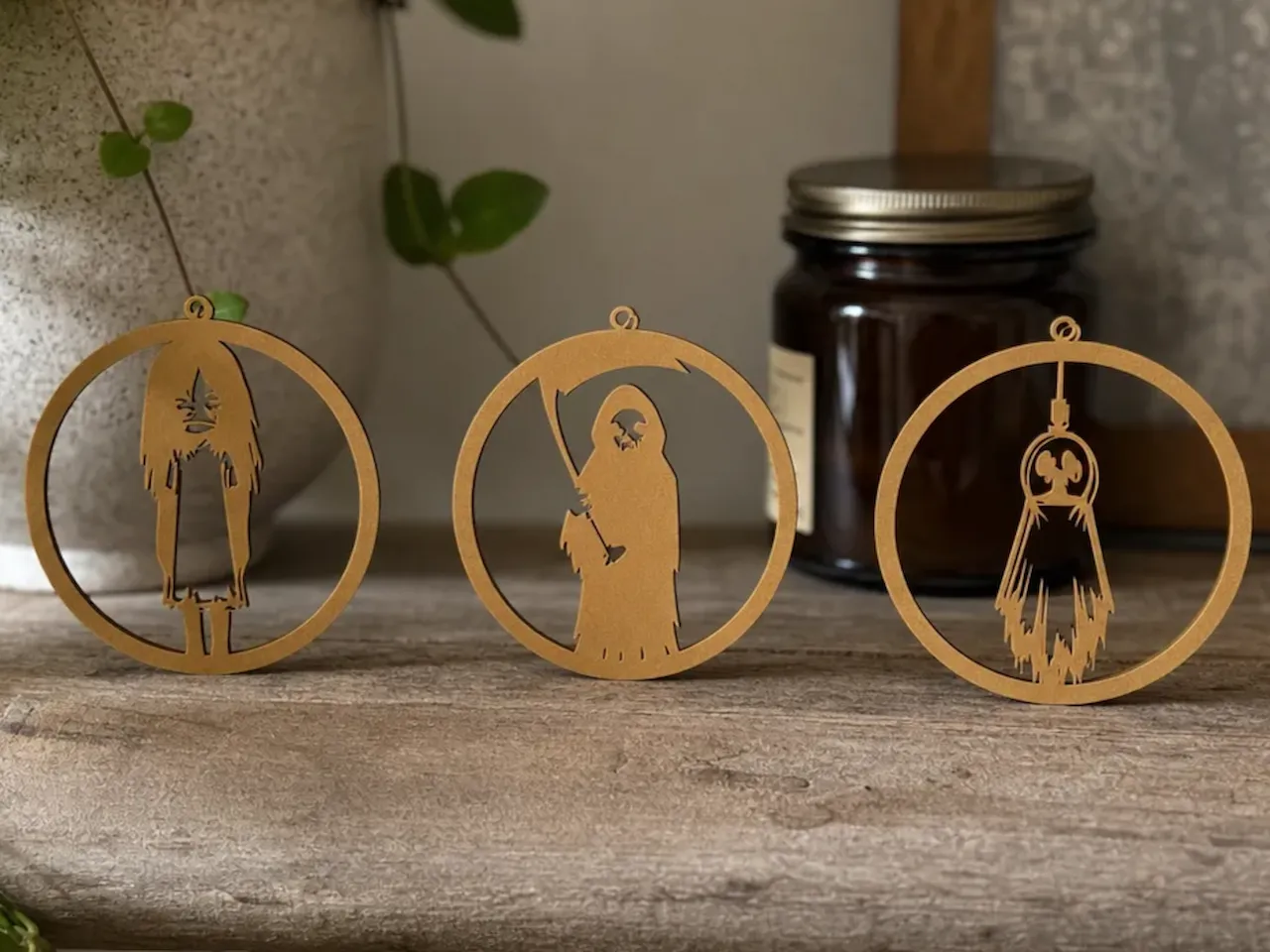 [Laser cut and engrave] Horror Movie Character Silhouette Round Ornaments