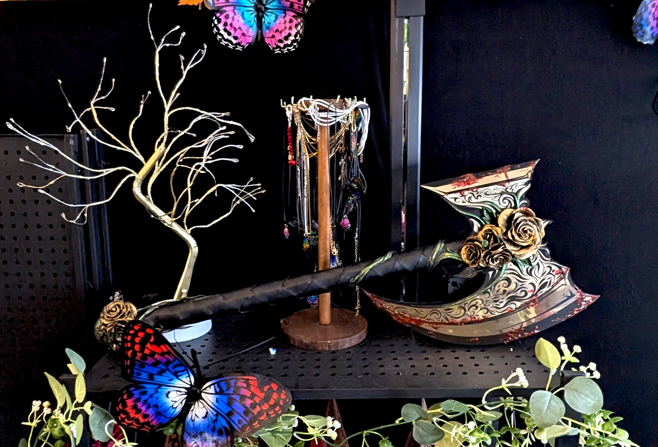 [Laser cut and engrave] Cosplay Fantasy DIY Axe of Inner Strength. Make it & Memories that Matter to You.