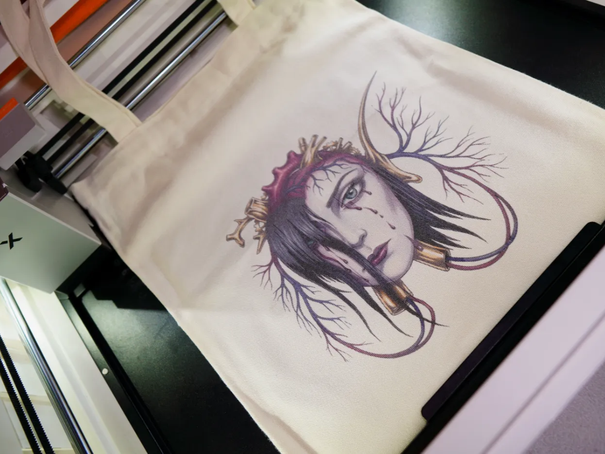 Canvas Tote Bag Print of a Mechanical/Cyborg Bleeding heart