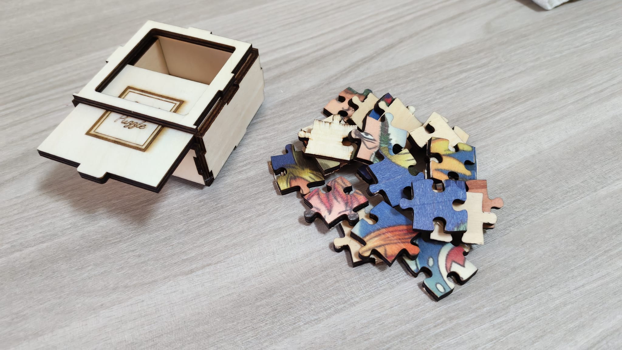 [Laser cut and engrave,Inkjet printing] Puzzle in legno con scatola personalizzata Special Puzzle