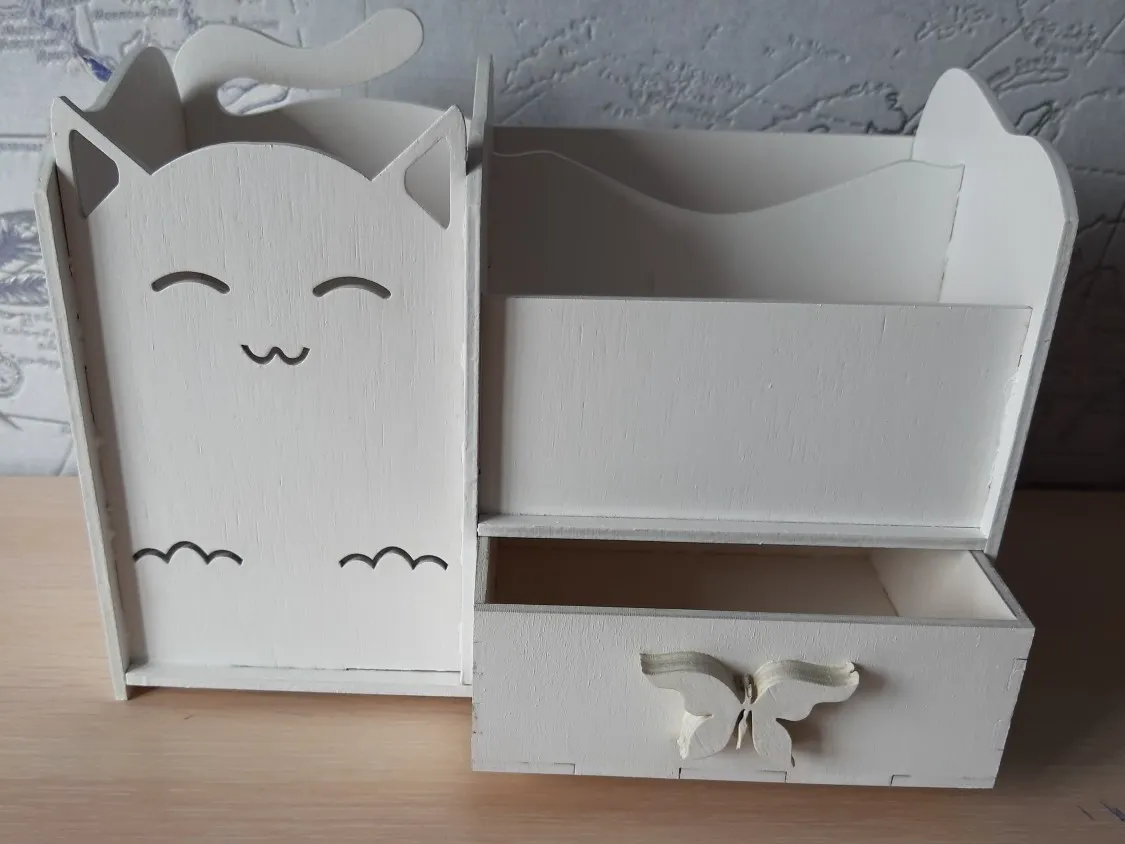 White cat-shaped desk organizer with drawer and butterfly handle
