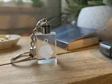 [Laser cut and engrave] Porte-clés en cristal avec signe astrologique du Lion