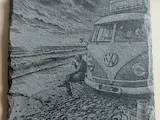 [Laser cut and engrave] F2 IR Schieferplatte mit Camper Bus Motiv am Strand