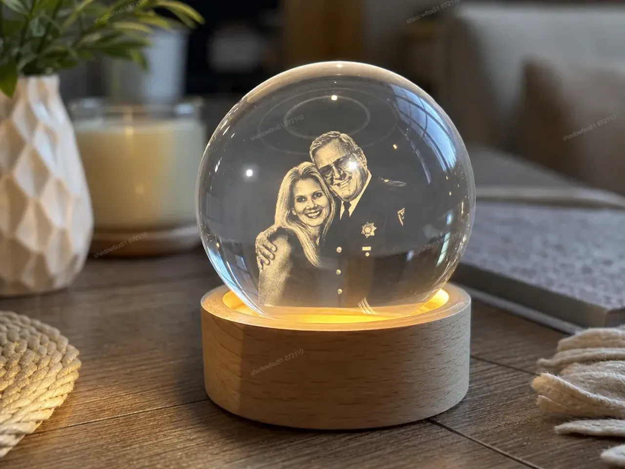 [Laser cut and engrave] Personalized Crystal Photo Sphere with Illuminated Wooden Base