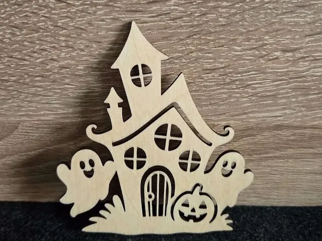 Geisterhaus mit Kürbis Halloween Holzfigur