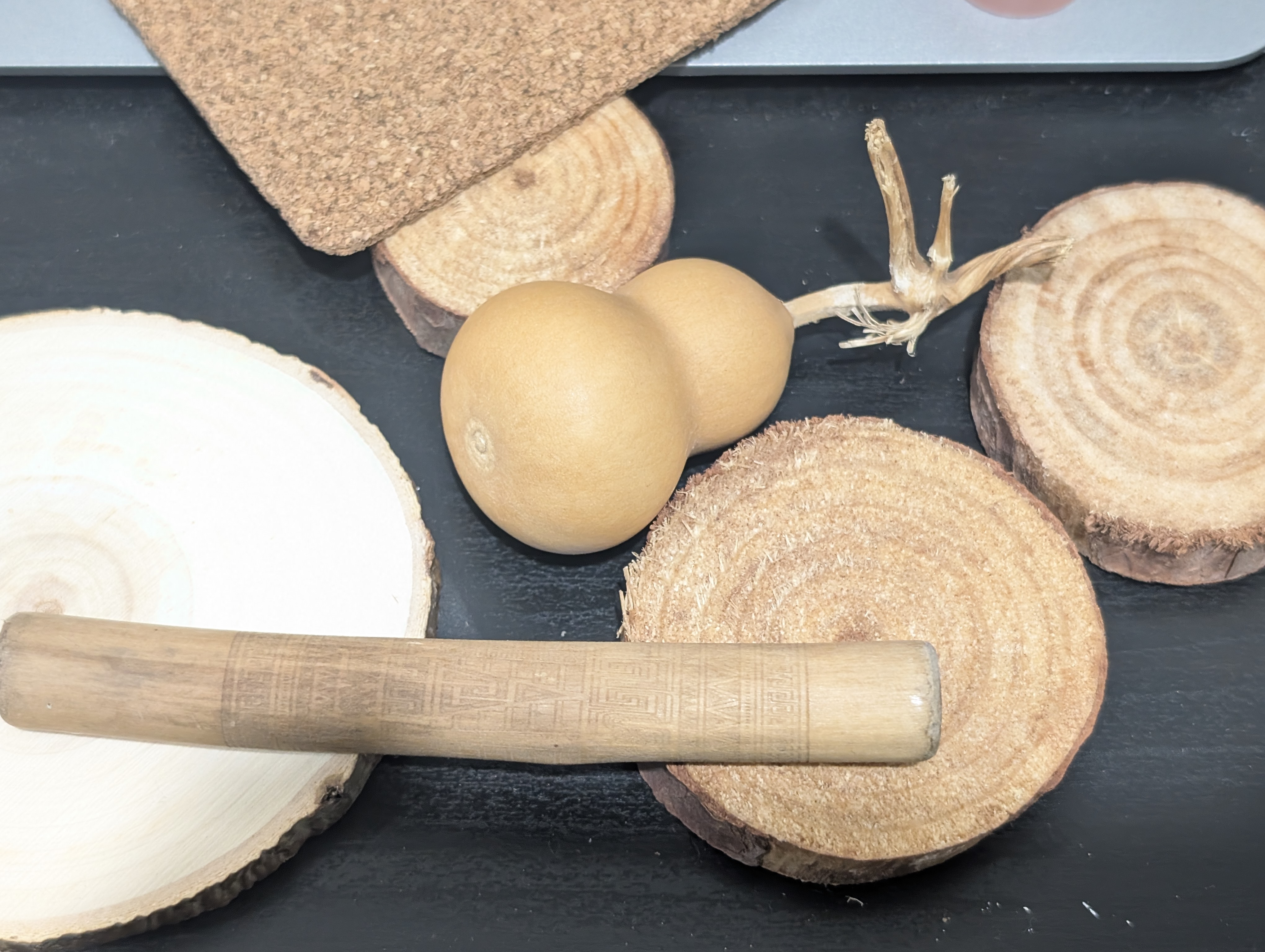 The Last Seed - Giving Nature a Second Life instruction: step 3 - Choose Natural Materials