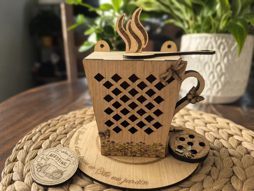 Hôtel à insectes Tasse à Thé
